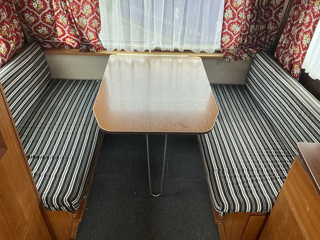 Caravan - afbeelding 14 van  14