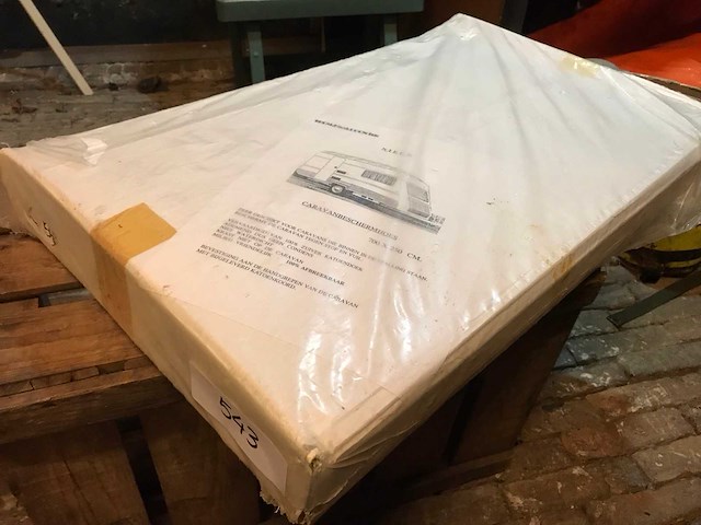 Caravanbeschermhoes - afbeelding 1 van  2