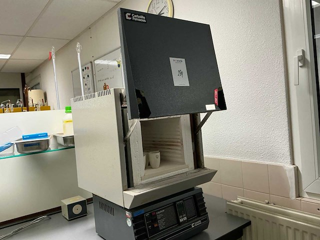 Carbolite csf1100 laboratoriumoven - afbeelding 2 van  4