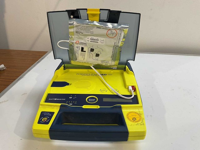 Cardiac science g3 aed defibrillator - afbeelding 1 van  2