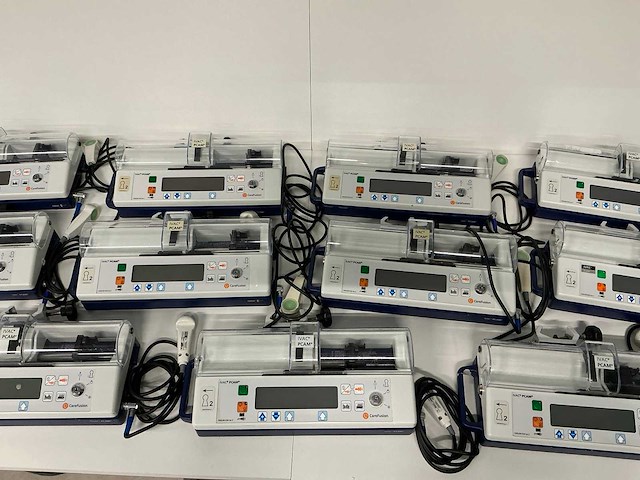 Carefusion - ivac pcam - spuitpomp (17x) - afbeelding 4 van  10