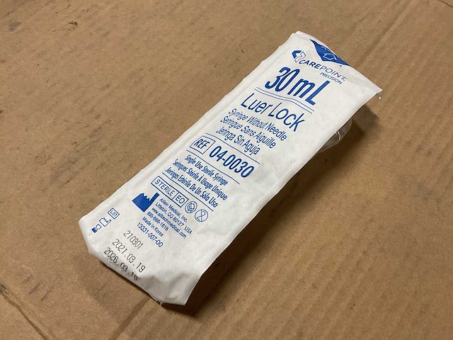 Carepoint 04-0030 luer lock (600x) - afbeelding 1 van  4