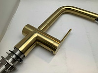 Caressi gold line keukenmengkraan met uittrekbare uitloop geborsteld goud - afbeelding 4 van  7