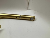 Caressi gold line keukenmengkraan met uittrekbare uitloop geborsteld goud - afbeelding 6 van  7