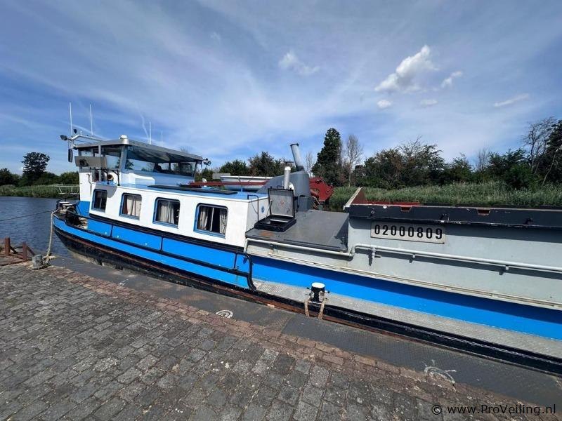 Veiling van een cargo vessel “concordia” te dronten