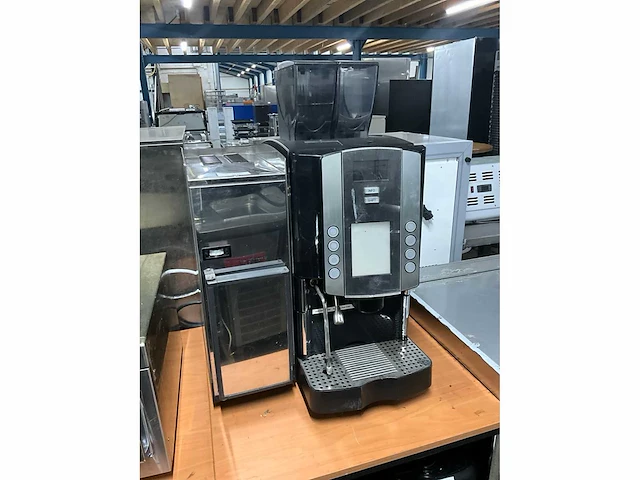 Carimali mx 5 silver koffiemachine - afbeelding 3 van  10
