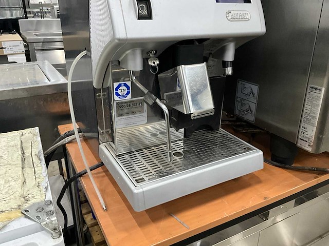 Carimalii koffiemachine - afbeelding 4 van  9