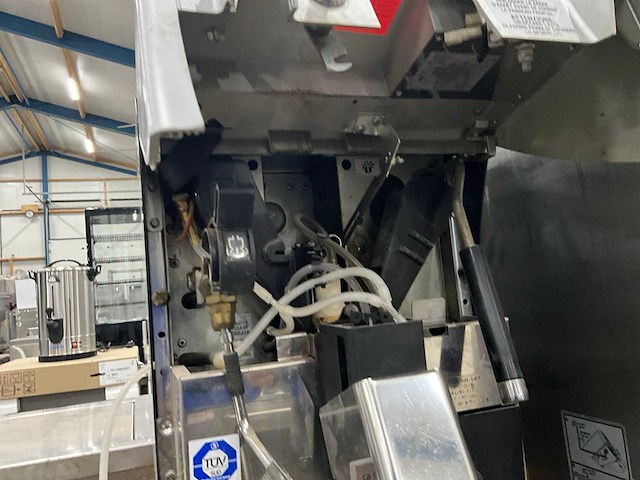 Carimalii koffiemachine - afbeelding 6 van  9
