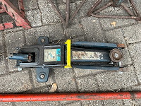 Carjack garagekrik, assteunen en toebehoren - afbeelding 2 van  5