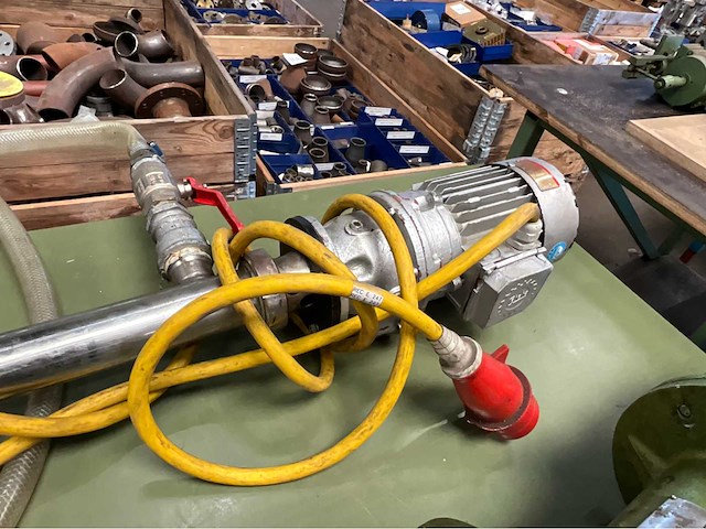 Carl bockwoldt vloeistof vatenpomp - afbeelding 3 van  5