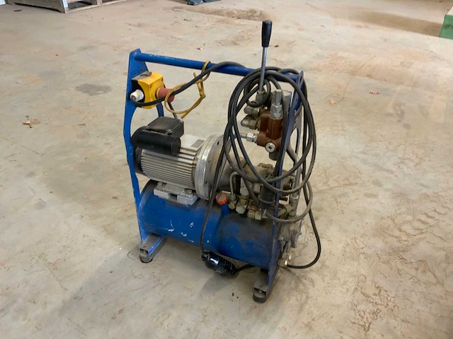 Carl hamm hy d 250-5 hydraulisch aggregaat - afbeelding 3 van  6