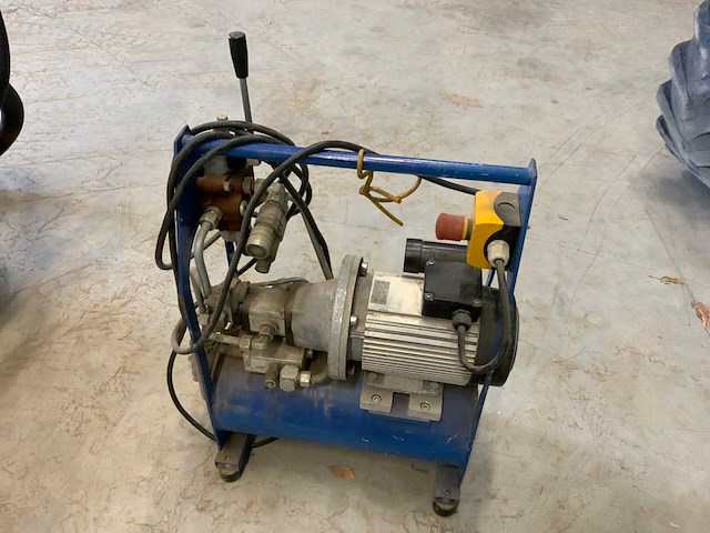 Carl hamm hy d 250-5 hydraulisch aggregaat - afbeelding 6 van  6