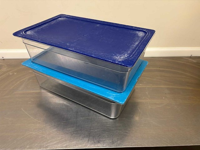 Carlisle - gn 1/1-150 - kunststof gastronormbak met deksel (11x) - afbeelding 1 van  3