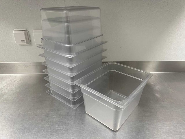 Carlisle - gn 1/2-200 - kunststof gastronormbak (25x) - afbeelding 1 van  3