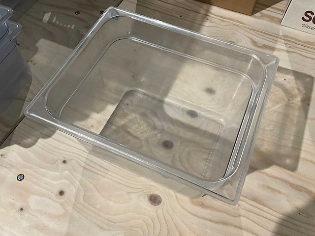 Carlisle - gn 1/2-200 - kunststof gastronormbak met deksel (10x) - afbeelding 1 van  1