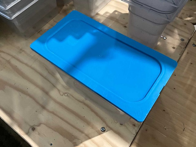 Carlisle - gn 1/3-200 - kunststof gastronormbak met deksel (12x) - afbeelding 3 van  3