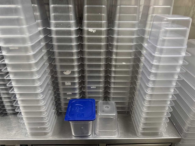 Carlisle - gn 1/6-150 - kunststof gastronormbak met deksel (20x) - afbeelding 2 van  3