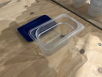 Carlisle - gn 1/9-100 - kunststof gastronormbak met deksel (20x) - afbeelding 1 van  3