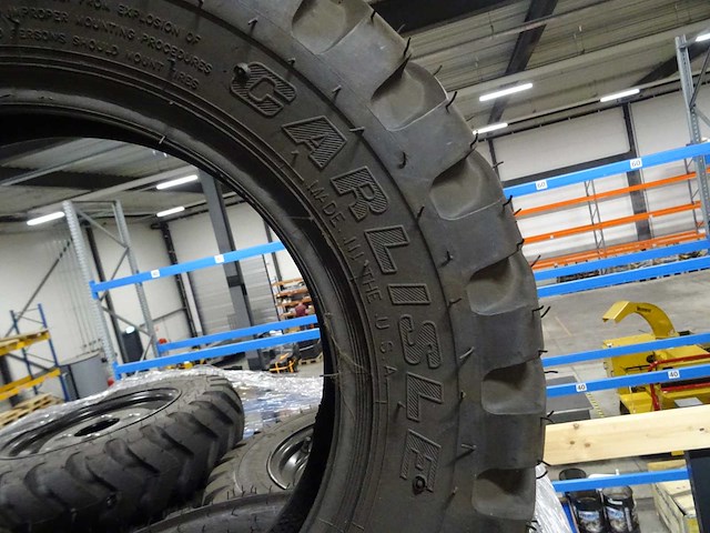 Carlisle - trac chief - banden graafmachines (37x) - afbeelding 4 van  5