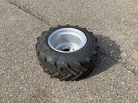 Carlisle 29x12.50-15 band met velg - afbeelding 5 van  8