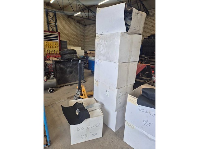 Carlisle epdm zijuitloop hemelwaterafvoer (84x) - afbeelding 8 van  9