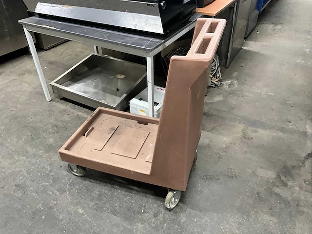 Carlisle kunststof trolly - afbeelding 2 van  6