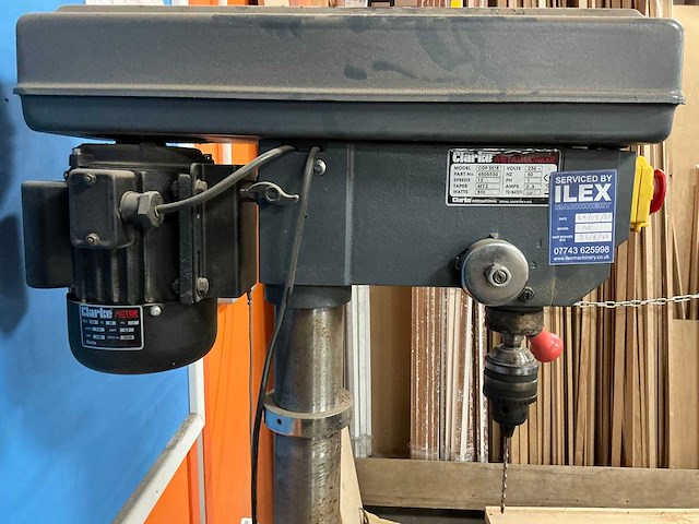 Carlke - cdp 301b - kolomboormachine - afbeelding 3 van  6