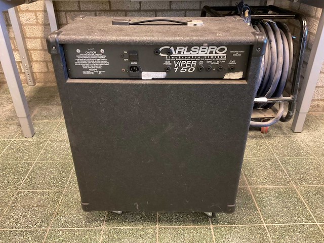 Carlsbro viper 150 combo basversterker - afbeelding 5 van  8