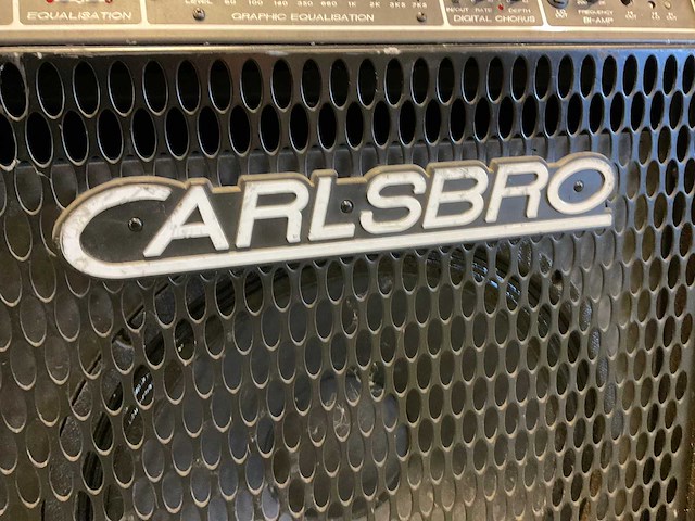 Carlsbro viper 150 combo basversterker - afbeelding 8 van  8