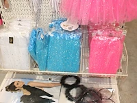 Carnaval verkleedaccessoires w.o. vleugels, engelsets, tutu's en tiara's. - afbeelding 4 van  4