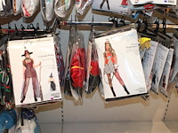 Carnavalskleding o.a. legavenue, widmann en wonderland. ruim 280 stuks. - afbeelding 10 van  12