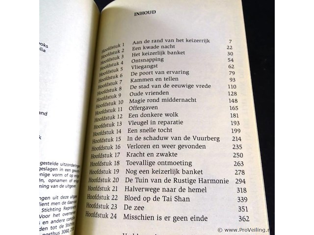 Carole wilkinson. drakenhoeder - afbeelding 4 van  5