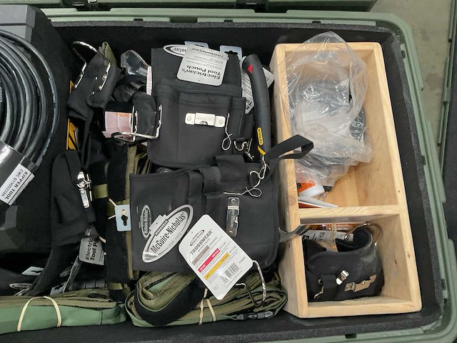 Carpenter’s hand tool kit - afbeelding 8 van  15