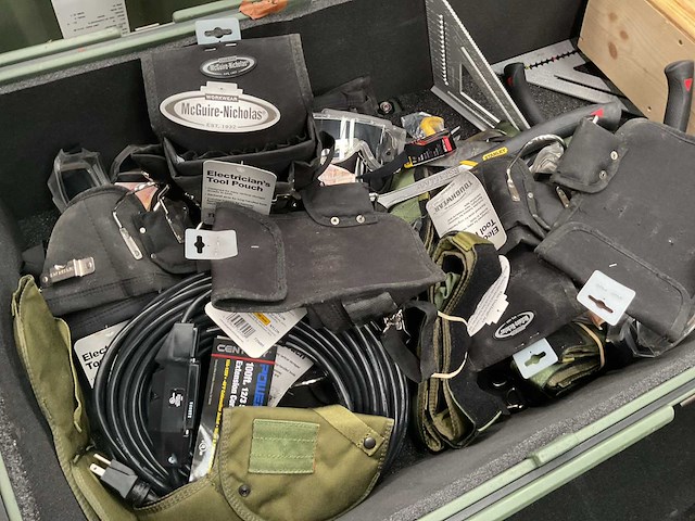 Carpenter’s hand tool kit - afbeelding 7 van  10