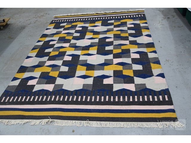 Carpet - afbeelding 1 van  4
