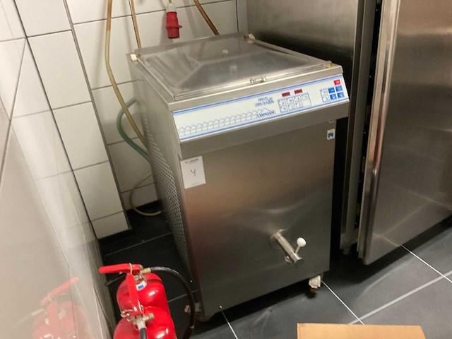 Carpigiai pastomaster 120 zuivel pasteurisatiemachine - afbeelding 2 van  7