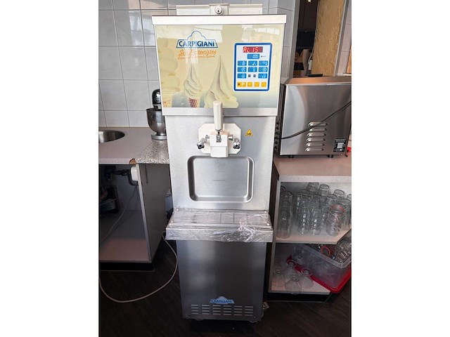 Carpigiani - aes 381 - soft ijsmachine - afbeelding 5 van  12