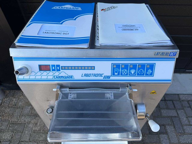 Carpigiani - labotronic 20 30 dgt - ijsmachine - afbeelding 3 van  9