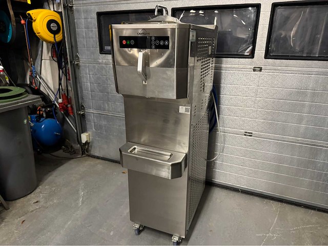 Carpigiani - xvl1 - ijsmachine - afbeelding 6 van  12