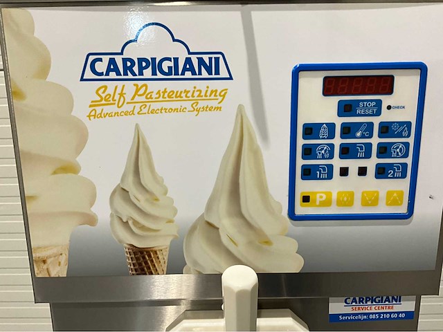 Carpigiani aes 261 / psp-df ijsmachine - afbeelding 3 van  7