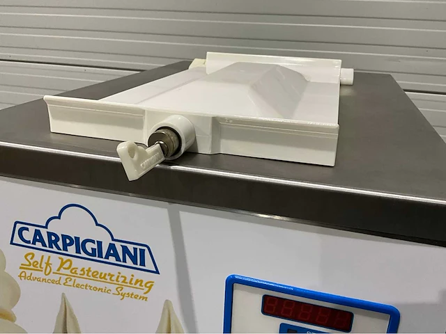 Carpigiani aes 261 / psp-df ijsmachine - afbeelding 5 van  7