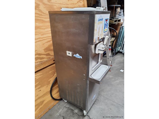 Carpigiani aes zelf pasteuriserende softijsmachine 261/psp-df - afbeelding 3 van  9