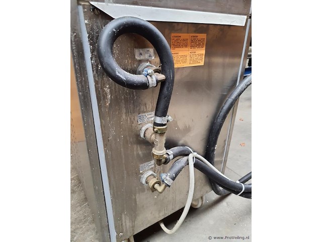 Carpigiani aes zelf pasteuriserende softijsmachine 261/psp-df - afbeelding 7 van  9