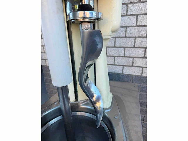 Carpigiani l40 bokvriezer ijsmachine - afbeelding 6 van  8