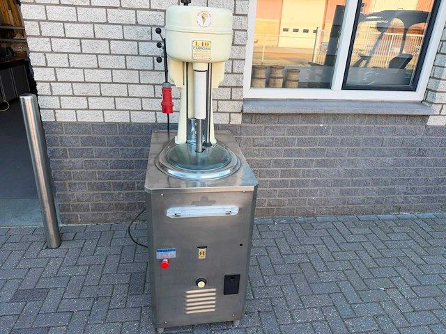 Carpigiani l40 bokvriezer ijsmachine - afbeelding 1 van  5