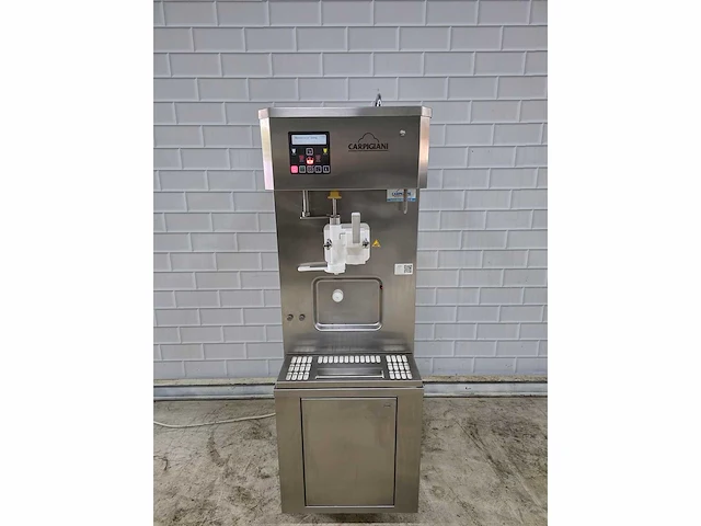 Carpigiani multichoice - 2.0 df - softijs/milkshake machine - afbeelding 7 van  14