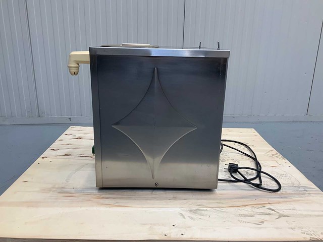 Carpigiani slagroommachine - afbeelding 2 van  8