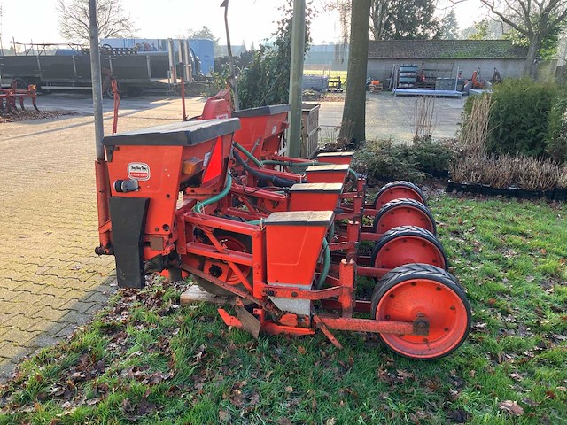 Carraro msk4b maiszaaimachine 4-rijig - afbeelding 5 van  11