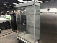 Carrier - glazen wandkoeling - afbeelding 1 van  3