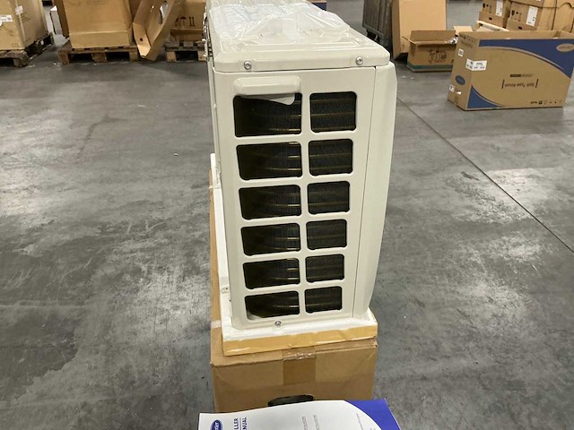 Carrier airconditioning set - afbeelding 16 van  18